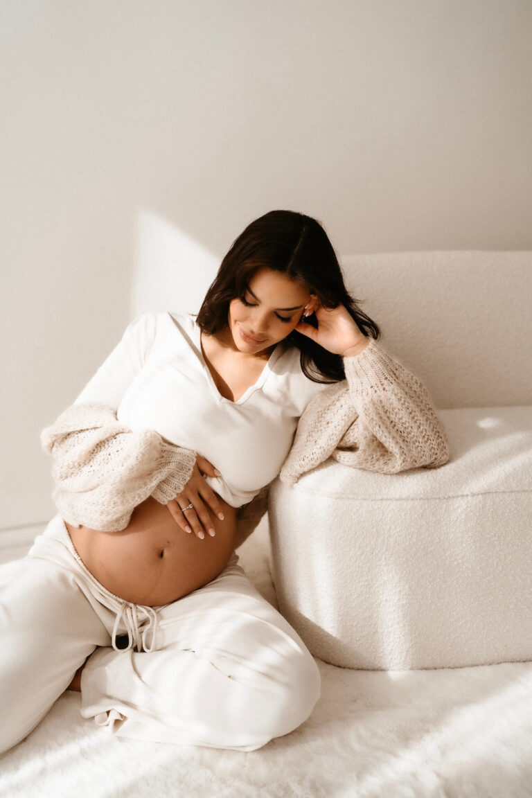 Babybauch Fotografie NRW – emotionale Schwangerschaftsbilder Krefeld Düsseldorf